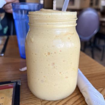Versailles - mango drink - Cuban Near Me - Encino, California