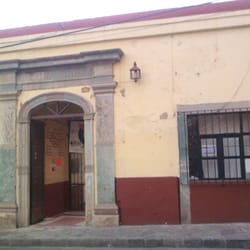 Escuela de Artes y Oficios - Fachada