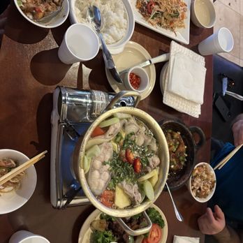 Clay Pot Kitchen - Com Nieu Houston - Chicken salad, clay pot fish, sweet and sour fish soup, shaking beef - Vietnamese Near Me - Houston, Texas Clay Pot Kitchen - Com Nieu Houston - Chicken salad, clay pot fish, sweet and sour fish soup, shaking beef - Vietnamese Near Me - Houston, Texas