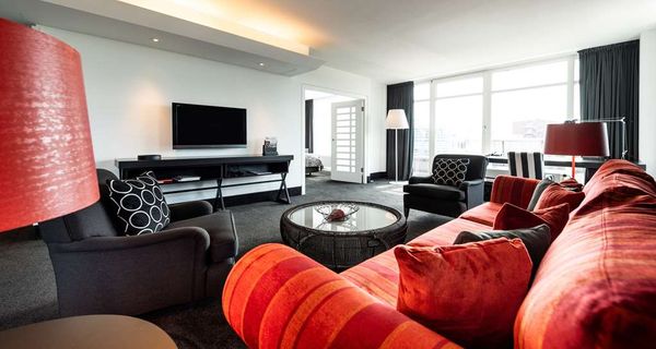 THE MADISON Hotel Hamburg by null