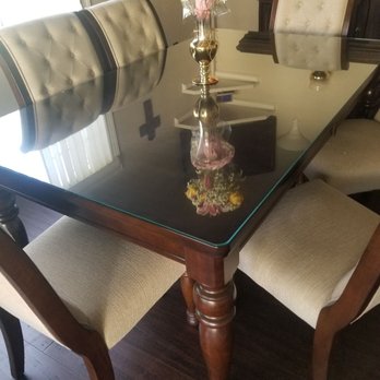 Cascas Glass - Table. - Windows Installation Near Me - West Covina, California