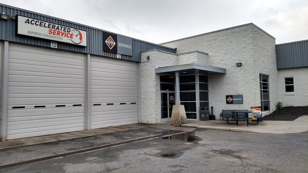 HIGHWAY MOTORS Updated August 2024 10 Photos 5307 Peters Creek Rd