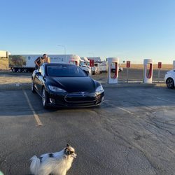 Tesla Ritzville Supercharger