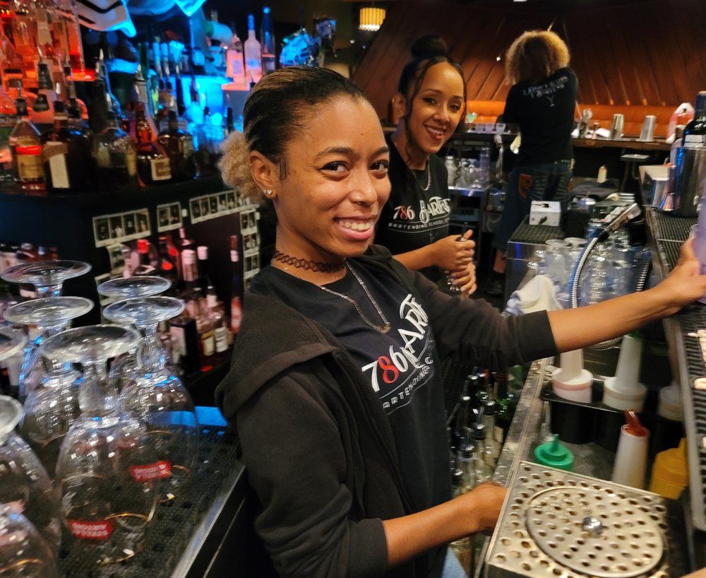 786BARTEND BARTENDING SCHOOL Updated September 2024 60 Photos & 15