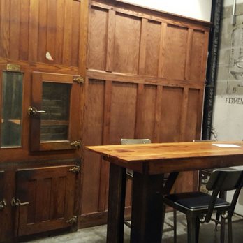 Coppertail Brewing Co - Cool little side area - Bars Near Me - Tampa, Florida