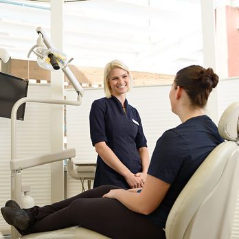 La Vita Dental Centre - Friendly and professional dental team at La Vita Dental Centre, ready to care for your smile in Kitsilano, Vancouver. - Cosmetic Dentists Near Me - Vancouver, British Columbia La Vita Dental Centre - Friendly and professional dental team at La Vita Dental Centre, ready to care for your smile in Kitsilano, Vancouver. - Cosmetic Dentists Near Me - Vancouver, British Columbia