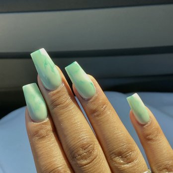 Vipro Nails Lounge - Fill with William. He always does a great job! - Eyelash Service Near Me - Fredericksburg, Virginia