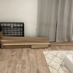 They left this pieces without assembly in my bedroom They left this pieces without assembly in my bedroom