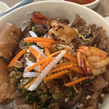 Hue Restaurant - Grilled pork vermicelli w/ Cha Gio - Vietnamese Near Me - San Jose, California Hue Restaurant - Grilled pork vermicelli w/ Cha Gio - Vietnamese Near Me - San Jose, California