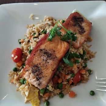 Thai the Knot Asian Kitchen - Garlic Salmon Fried Rice - Thai Near Me - Newberg, Oregon Thai the Knot Asian Kitchen - Garlic Salmon Fried Rice - Thai Near Me - Newberg, Oregon