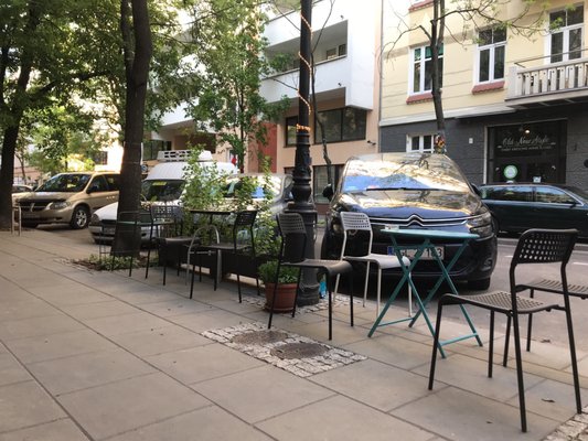 Paręosób Gallery Cafe by null