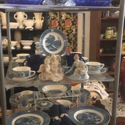 Encore! Resale Shop - Antique glassware