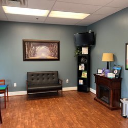 Kelly Arnold - Family Dentistry - The waiting room