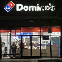 Domino's Pizza - Entrance