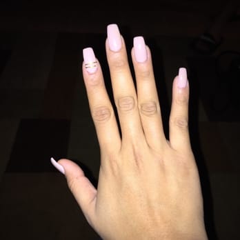 Spring Nails - Nail Salons Near Me - Fremont, California