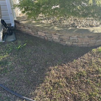 PhillFree Mobile Cleaning - Before picture of stone cleaning - Pressure Washers Near Me PhillFree Mobile Cleaning - Before picture of stone cleaning - Pressure Washers Near Me