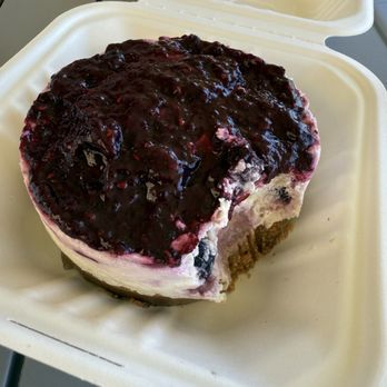 Pau Bakery - Berry cheesecake - Bakeries Near Me - Lahaina, Hawaii Pau Bakery - Berry cheesecake - Bakeries Near Me - Lahaina, Hawaii