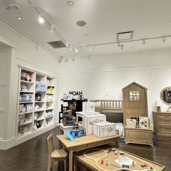 Pottery Barn Kids & PBTeen