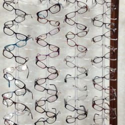 Woodward Vision Care - Woodward Vision Care has a huge selection of glasses!!   They also have a lot of sunglasses!!