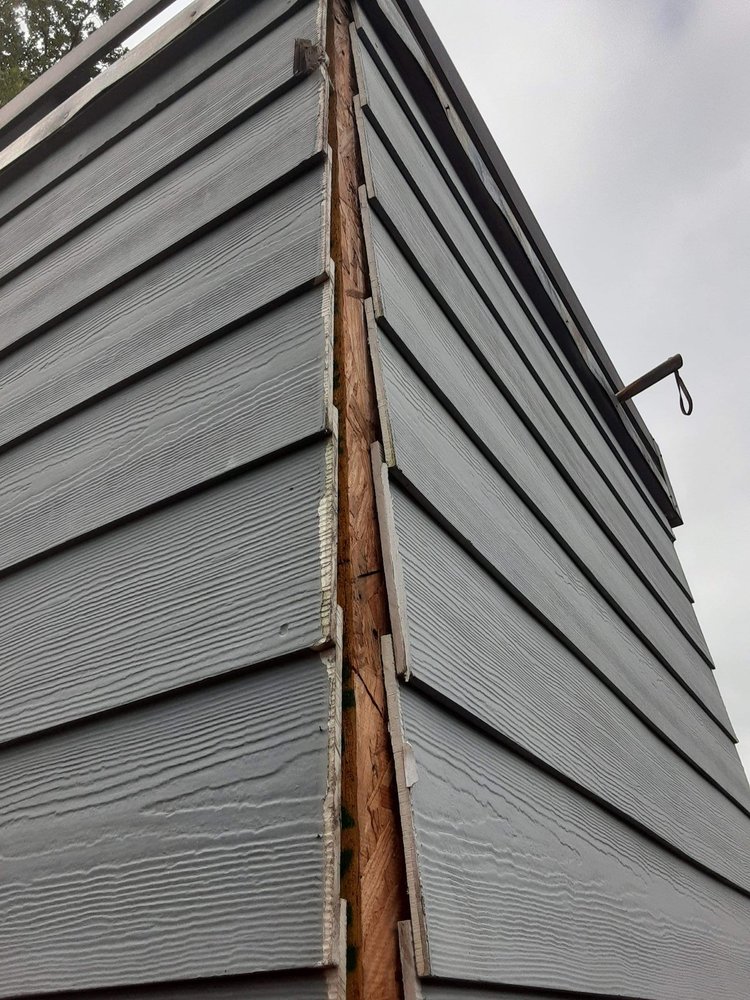 Slide of Leaksmart Roofing