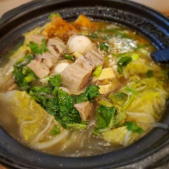 Bull King BBQ - Signature brisket in clear broth ( casserole ) - Noodles Near Me - Richmond, British Columbia