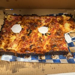Pocono Pines - Detroit Style Plain Pizza