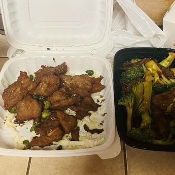 Century Dragon - War Wor Wonton Soup, Salt and Pepper Pork Chop, Beef Broccoli - Chinese Near Me - Burbank, California