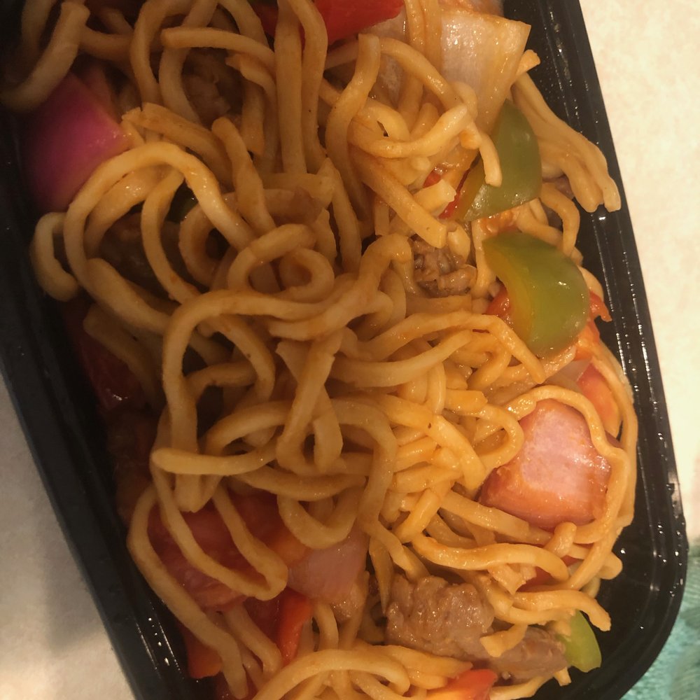 Shang Hai Kitchen - Chicken Tomato Chow Mein - Chinese Near Me - Mill Valley, California Shang Hai Kitchen - Chicken Tomato Chow Mein - Chinese Near Me - Mill Valley, California