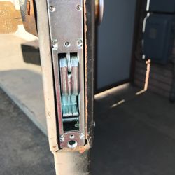 A&J Lock and Key - Hookbolt install