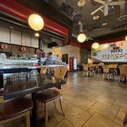 House Modern Sushi Restaurant