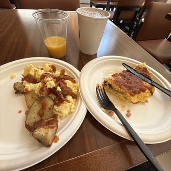 Hyatt House Pleasanton - Breakfast - Hotels Near Me - Pleasanton, California Hyatt House Pleasanton - Breakfast - Hotels Near Me - Pleasanton, California