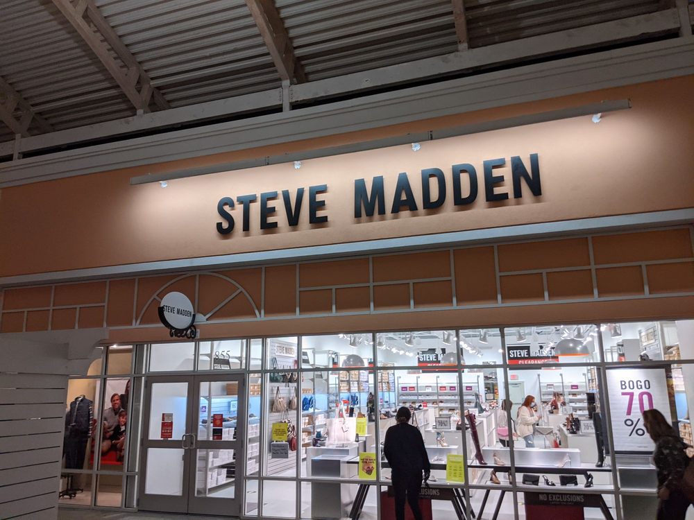 STEVE MADDEN Updated July 2024 4840 Tanger Outlet Blvd, North