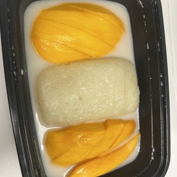 Tommy Thai - Sweet Sticky Rice with Mango - Cambodian Near Me - Mountain View, California Tommy Thai - Sweet Sticky Rice with Mango - Cambodian Near Me - Mountain View, California