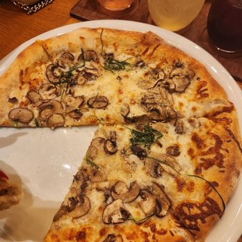 California Pizza Kitchen - Wild mushroom with truffle oil - Pizza Near Me - Bridgewater, New Jersey California Pizza Kitchen - Wild mushroom with truffle oil - Pizza Near Me - Bridgewater, New Jersey