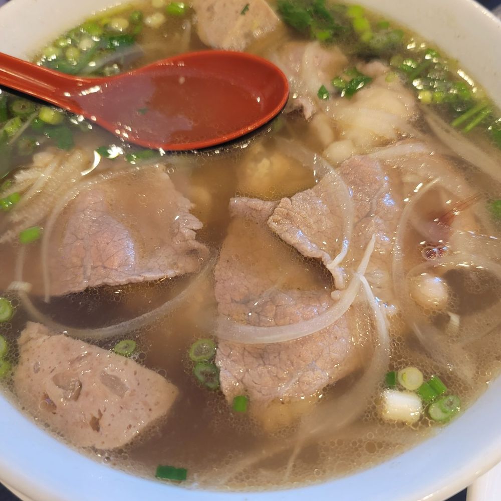 Pho Que Restaurant - Bun Bo Hue/Spicy Hue Beef Noodles - Vietnamese Near Me - Boston, Massachusetts Pho Que Restaurant - Bun Bo Hue/Spicy Hue Beef Noodles - Vietnamese Near Me - Boston, Massachusetts