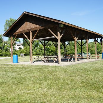 Vetta Woodlands - Pavillion - Soccer Near Me - St. Peters, Missouri Vetta Woodlands - Pavillion - Soccer Near Me - St. Peters, Missouri