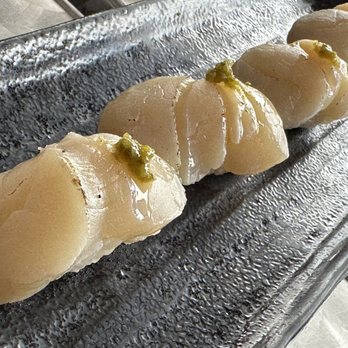 California Roll Factory - Aburi scallop - Sushi Bars Near Me - Los Angeles, California California Roll Factory - Aburi scallop - Sushi Bars Near Me - Los Angeles, California