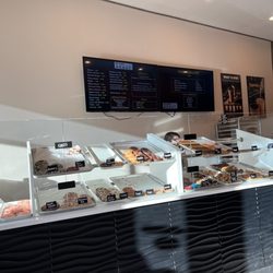 We Knead Donut - Inside/donut selection