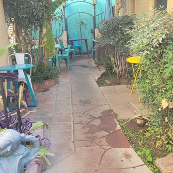 Cafe Crepes - Patio - Cafes Near Me - Bakersfield, California