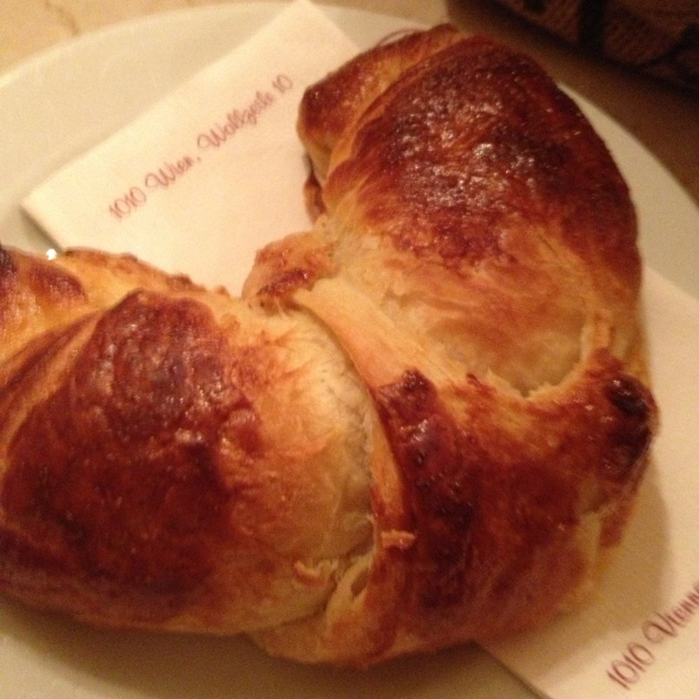 Café Diglas - Coffee & Tea Near Me - Vienna, 9 Café Diglas - Coffee & Tea Near Me - Vienna, 9