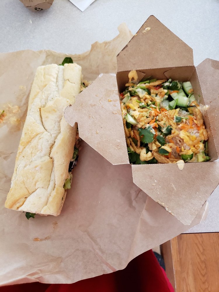 PINEAPPLES Updated August 2024 14 Photos & 11 Reviews 18 E 16th