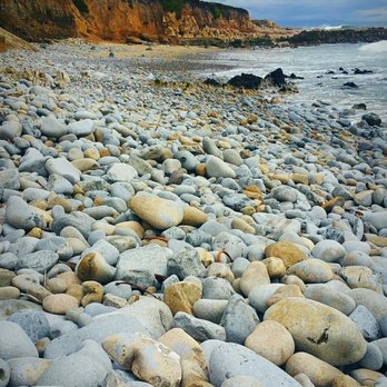 Bean Hollow State Beach - Beaches Near Me - Pescadero, California