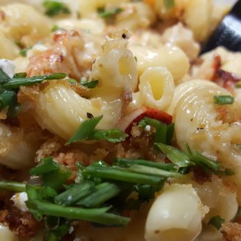 Macarollin' -  a closeup of a pasta dish - Food Trucks Near Me
