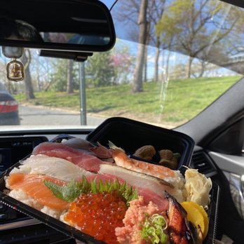 Kondo - Chirashi - Japanese Near Me - Astoria, New York Kondo - Chirashi - Japanese Near Me - Astoria, New York