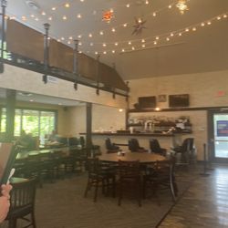Big Willy’s Lakehouse - Inside is so cute with upper level