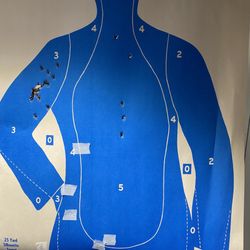 Gun Gallery - Getting som target practice.