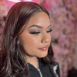 Infinite Glow Makeup Studio - Smokey eye look
