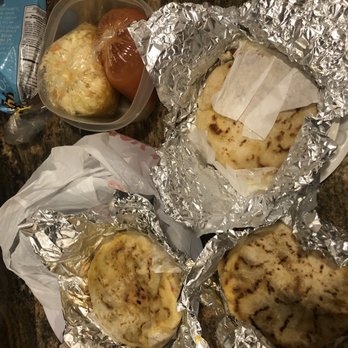 Las Pupusas - Pupusas que no pedi - Salvadoran Near Me - Henderson, Nevada