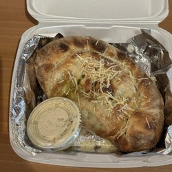 Three Rivers Pizzeria - BYO Calzone w/ Green Chile Alfredo Sauce