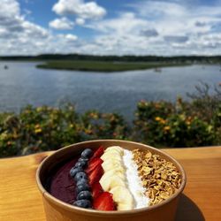 Loveshack Acai Bowl Shop - smoodie bowl